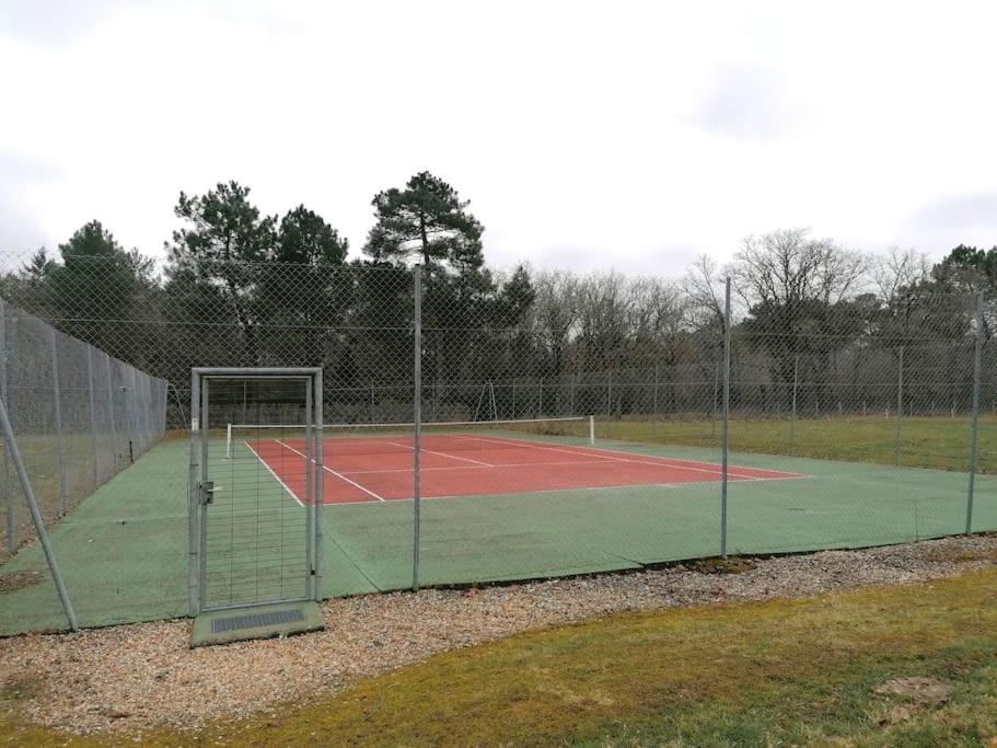 Le Cocoon D'Annabelle - Jolie Maison Avec Jeux Et Grand Jardin Pierrefitte-sur-Sauldre Bagian luar foto