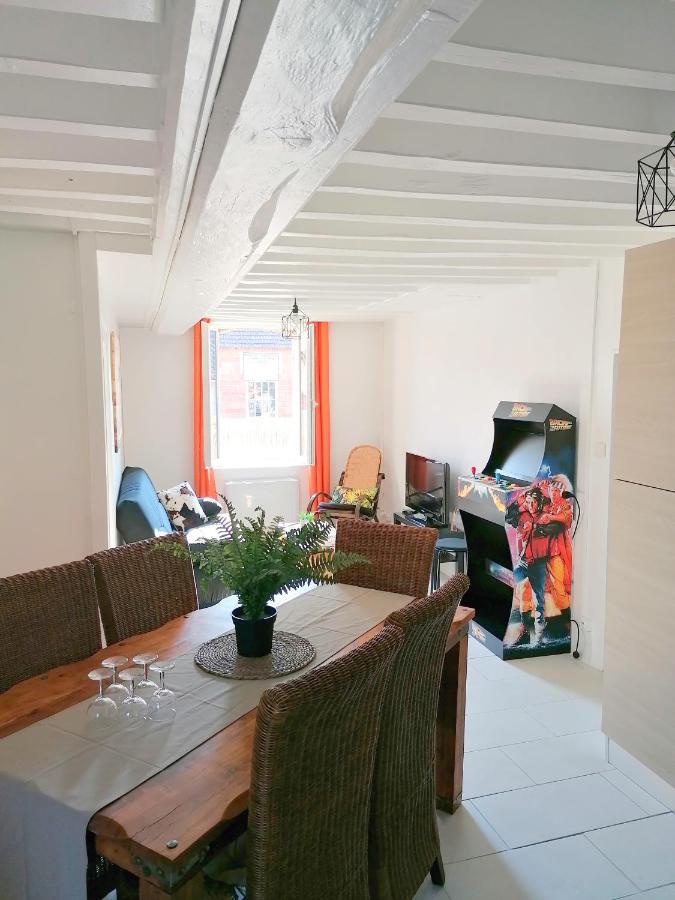 Le Cocoon D'Annabelle - Jolie Maison Avec Jeux Et Grand Jardin Pierrefitte-sur-Sauldre Bagian luar foto