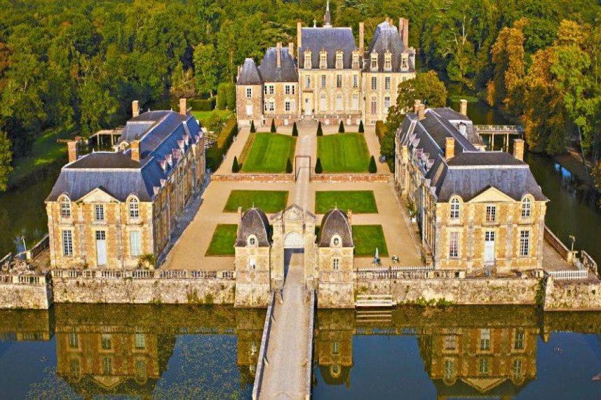 Le Cocoon D'Annabelle - Jolie Maison Avec Jeux Et Grand Jardin Pierrefitte-sur-Sauldre Bagian luar foto